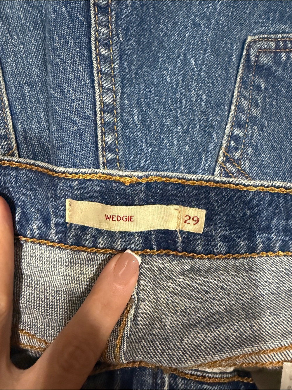 Levi’s wedgie high rise - Picture 2 of 5